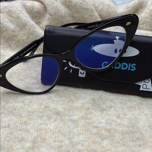 Caddis Black Cat-Eye Glasses